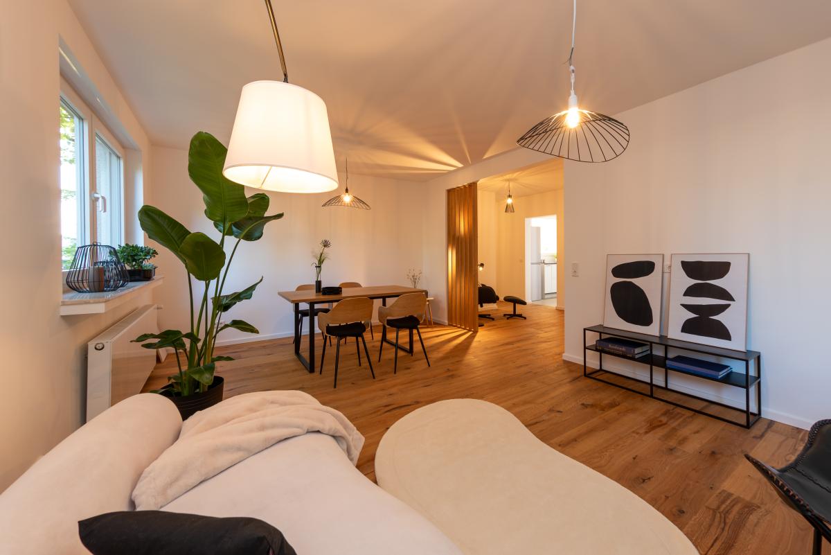 Beispielimmobilie in Niedernhausen, professionell für den Verkauf vorbereitet